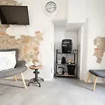 Wolfis Traunseeblick - Mit Kostenlosem Parkplatz Direkt An Der Apartman