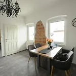 Wolfis Traunseeblick - Mit Kostenlosem Parkplatz Direkt An Der