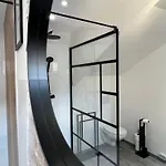 Wolfis Traunseeblick - Mit Kostenlosem Parkplatz Direkt An Der Gmunden