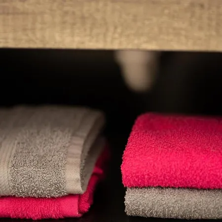 Wolfis Traunseeblick - Mit Kostenlosem Parkplatz Direkt An Der * غموندين