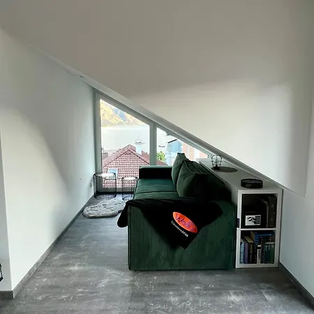 Wolfis Traunseeblick - Mit Kostenlosem Parkplatz Direkt An Der Lägenhet Gmunden