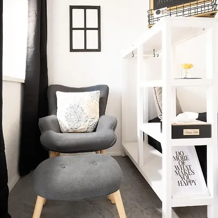 Wolfis Traunseeblick - Mit Kostenlosem Parkplatz Direkt An Der Апартаменты