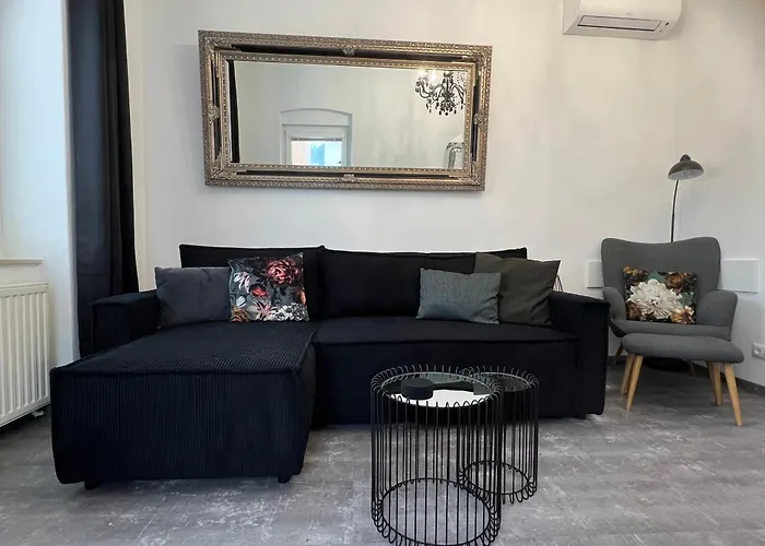 Wolfis Traunseeblick - Mit Kostenlosem Parkplatz Direkt An Der Gmunden